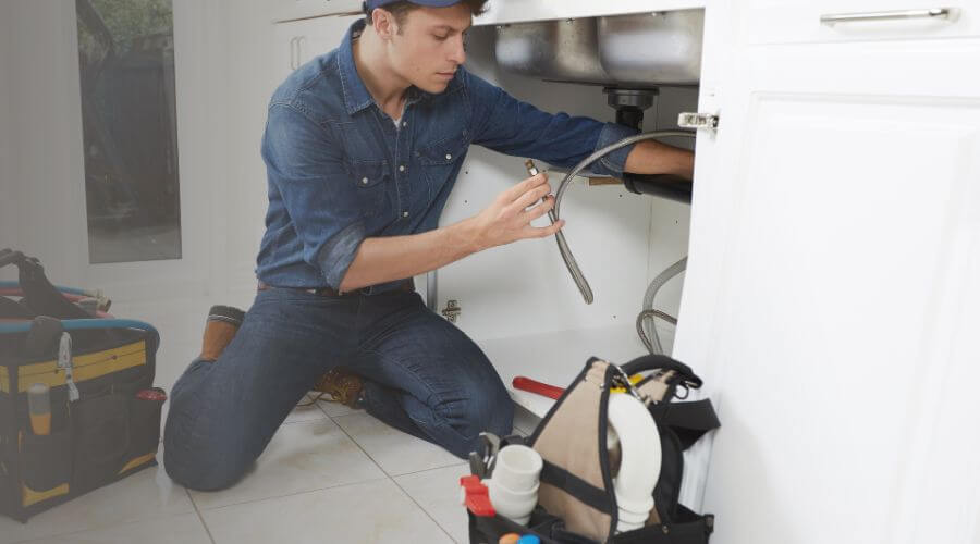 Professional sink repair in Middletown, IN